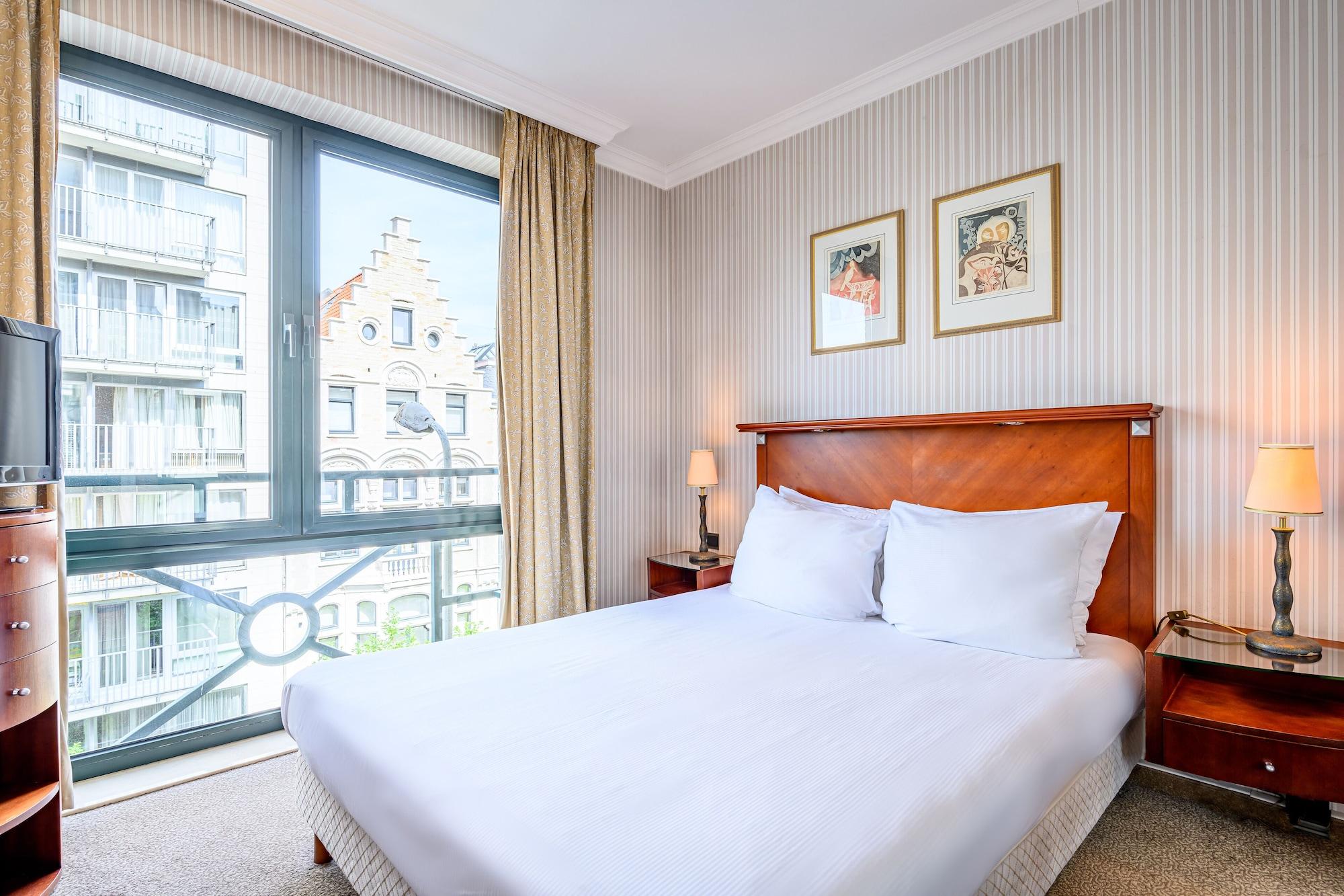 B-aparthotel Ambiorix Aparthotel 4*