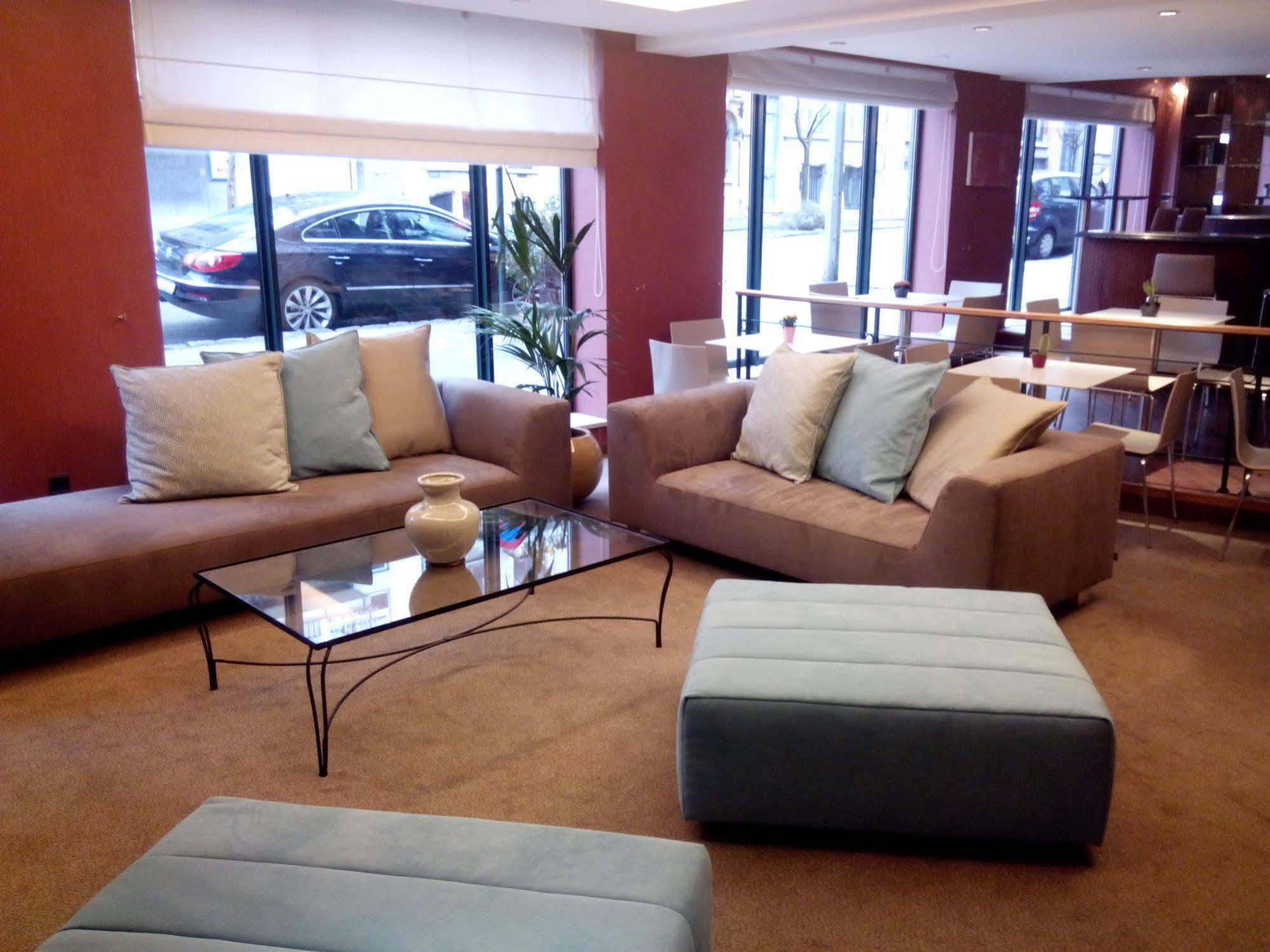 B-aparthotel Ambiorix 4* Brussels